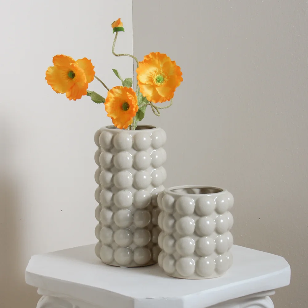 

Middle Ins style high-quality ceramic vase high-quality water pet vessel vase ornament storage tube