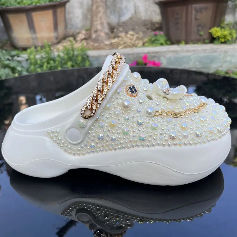 Summer new chain diamond thick bottom EVA hole slippers casual dress pearl flat bottom high heels large size women's sandals