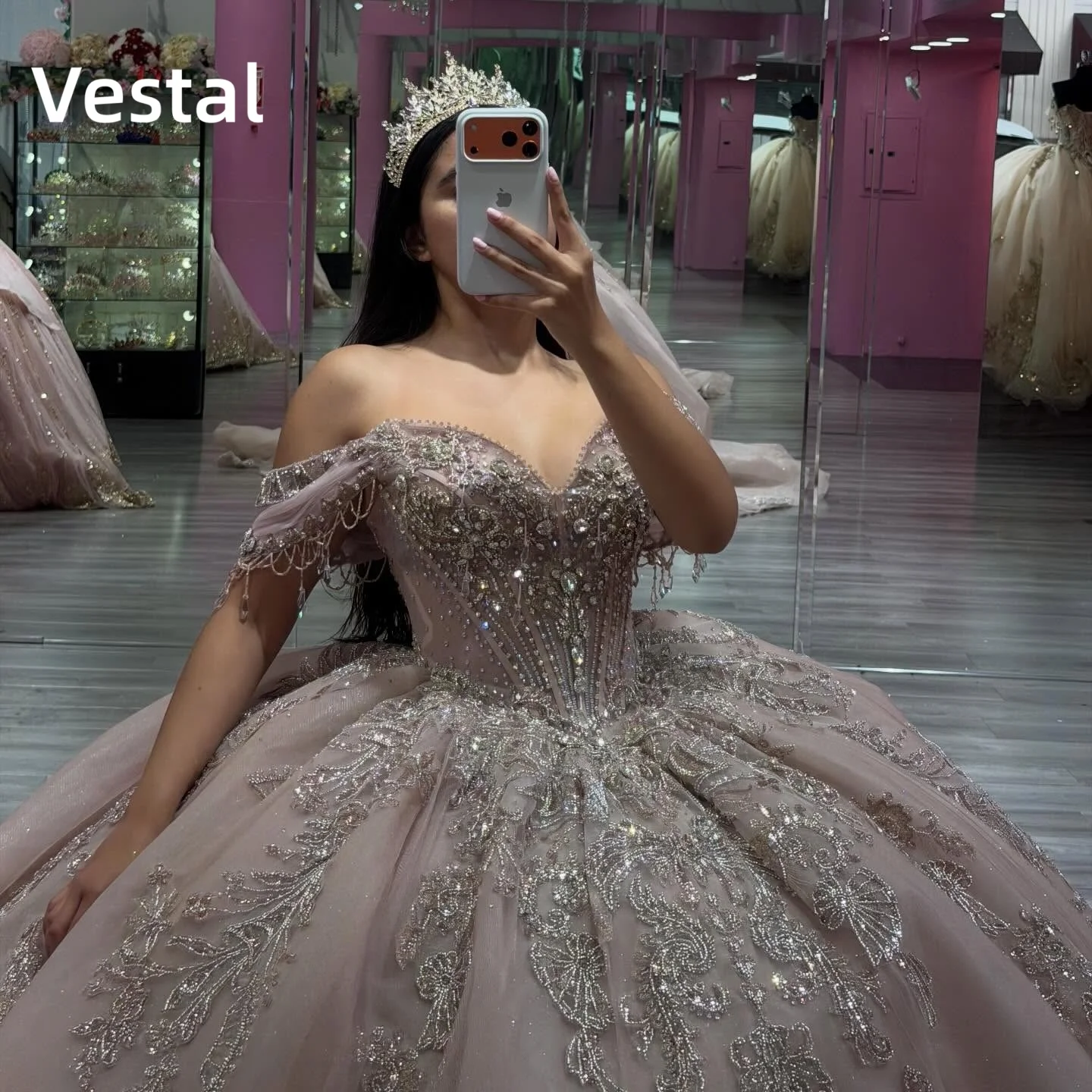 Luxury Blush Pink Quinceañera Dress Off Shoulder Sparkly Lace Ball Gown Sweet 16 Princess Style Formal Evening Dress Customized
