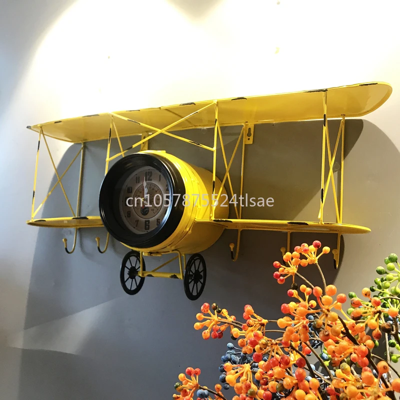 Iron Art Personalized Airplane Shape Wall Hanging Living Room Café Shelf Wall Decoration Wall Clock