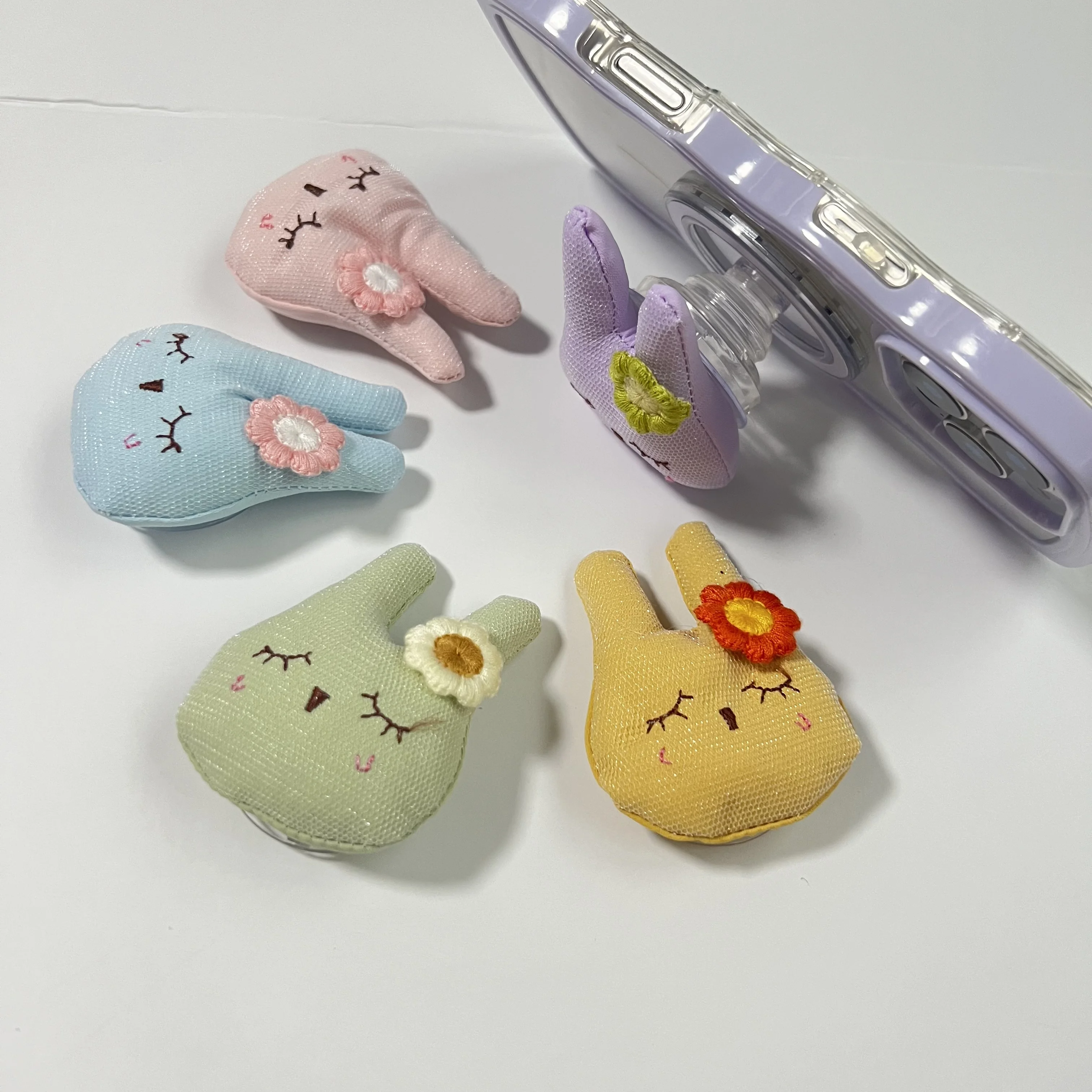 

New Lovely Rabbit With Flowers Holder Mobile Phone Case Stand For Magsafe Magnetic Bracket For IPhone Samsung Griptok Grip Tok
