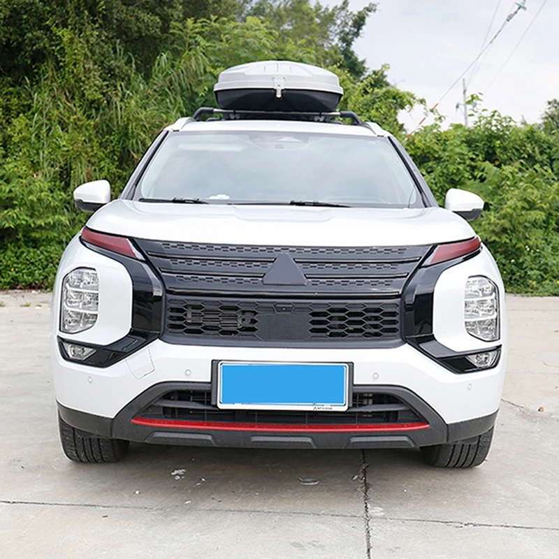 

For Mitsubishi Outlander 2022 2023 2024 2025 Black Front Fog Light Lamp Middle Grille Side Strips Cover Trim Car Styling
