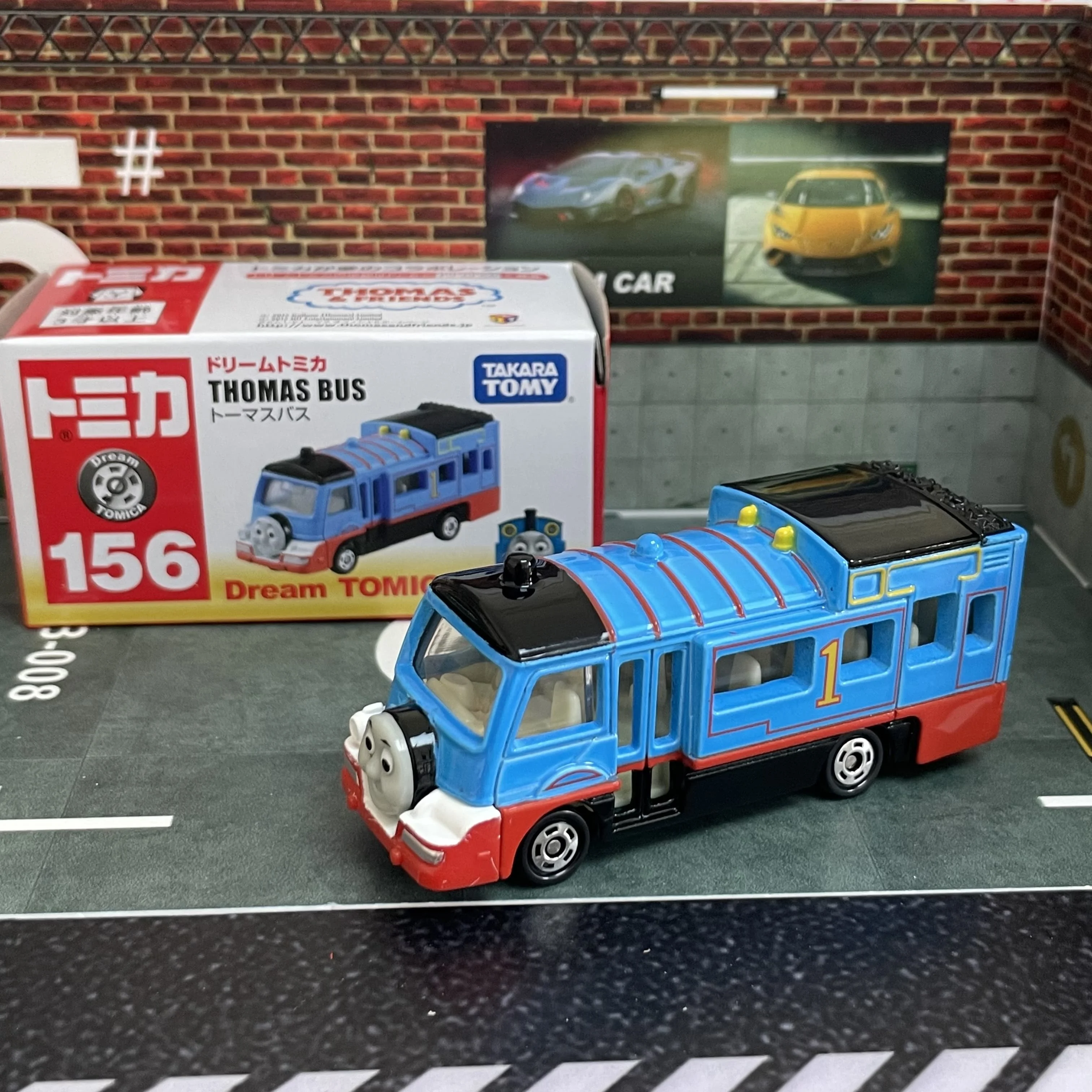 Takara Tomy Dream Tomica No.156 Thomas Bus  Casting Static Alloy Car Vehicle Diecast Metal Mode Collection Display Boy Toy Gift