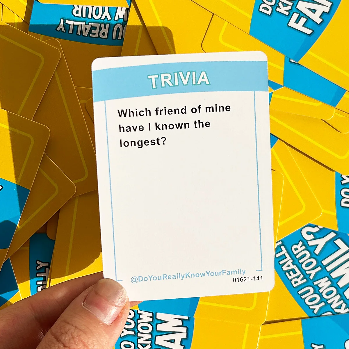 

200 English cards for understanding family, table games, questioning cards, family gathering games, Christmas and New Year gifts