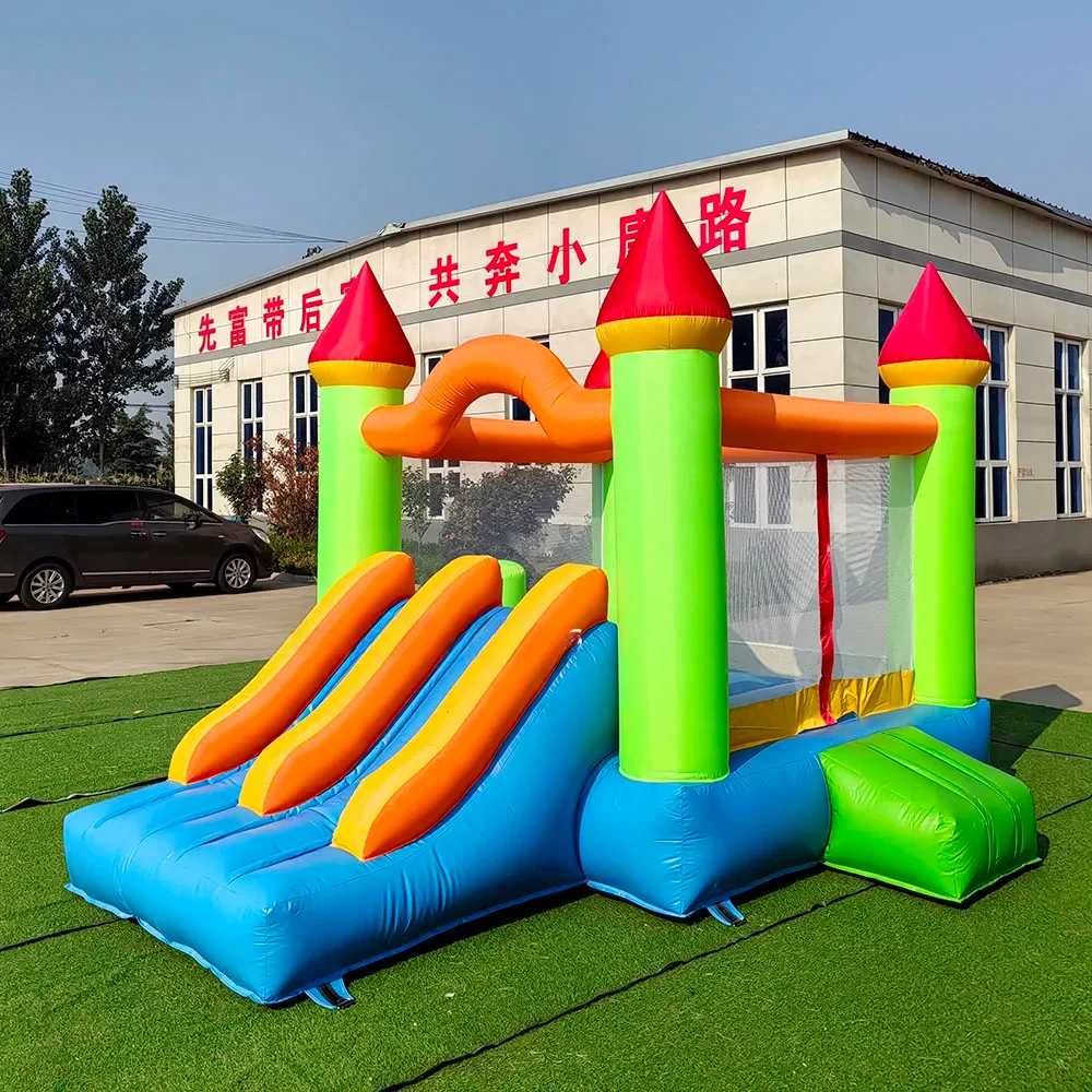 

Надувной замок-батут из ПВХ, с двойной горкой