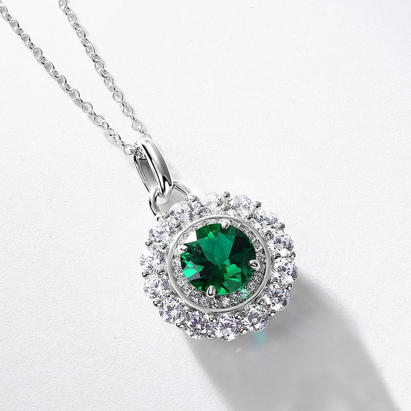 Round Cut Green Simulated Nano Emerald 925 Sterling Silver Pendant Necklace for Women Halo Gemstone Fine Jewelry Colar de Prata