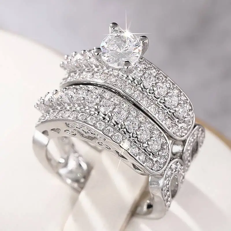 Huitan Luxus Frauen 2 Teile/satz Ring Charming Verlobung Party Mode Zubehör Zarte Hochzeit Schmuck Intarsien Glänzende CZ