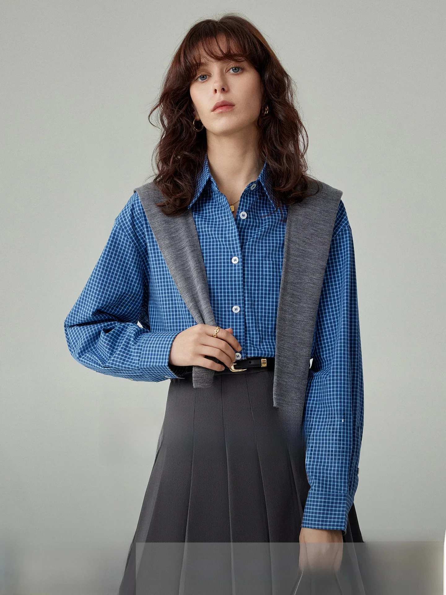 

Классическая синяя женская рубашка в клетку, повседневная, свободного кроя, с длинным рукавом, на пуговицах, средней длины, элегантная, в стиле Miu, модная весенне-осенняя модель