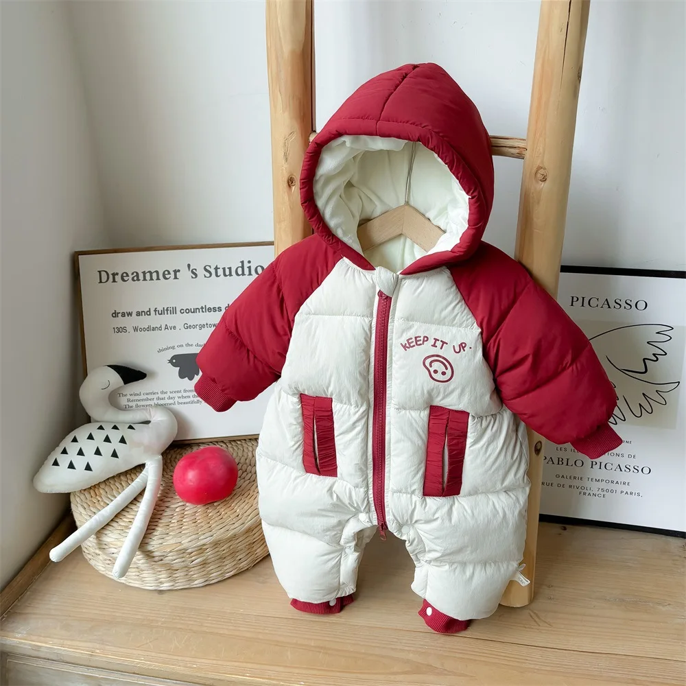 

2024 Winter Korean Baby Boys Jumpsuit Parkas Hooded Smiling Face Hooded Warm Newborn Boys Rompers Infant Boys Bodysuit