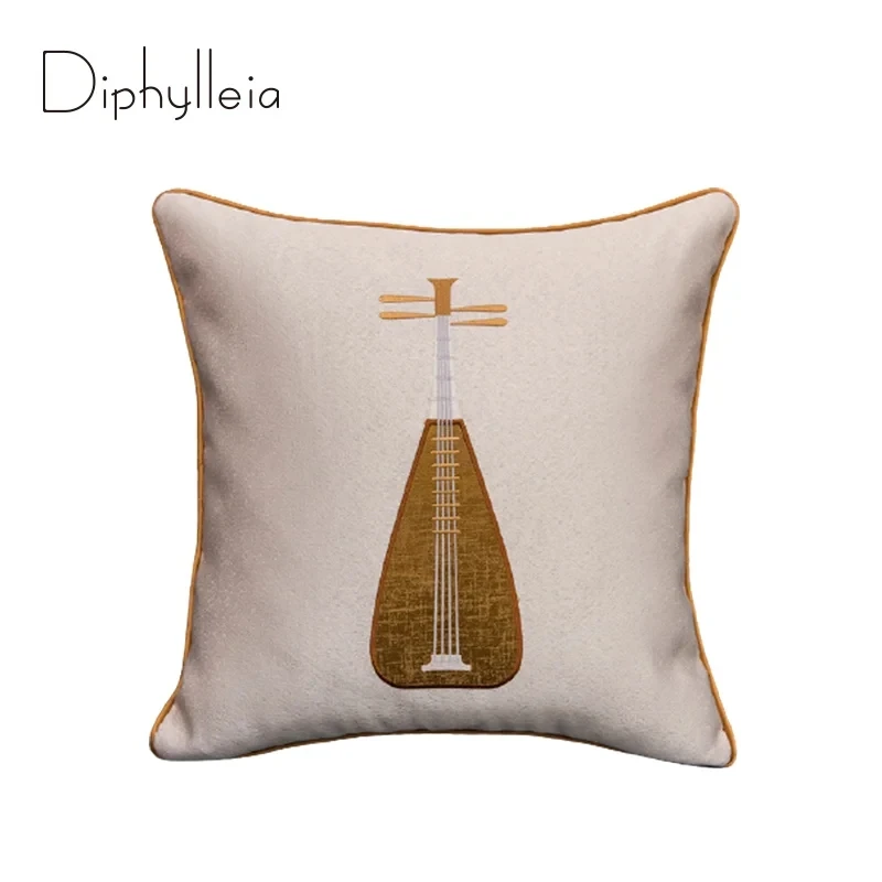 Diphylleia Unique Design Cushion Cover Traditional Chinese Lute Pipa Embroidered Pillow Case Living Room Sofa Chic Home Decor