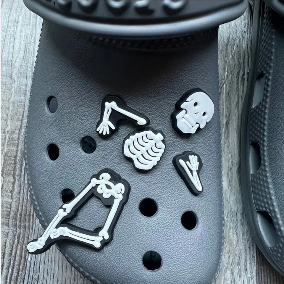 Halloween Skull Premium Feel Creative DIY Clog Accessories 3D Stereoscopic Shoe Buckles Decorative Accessories Detachable Gifts