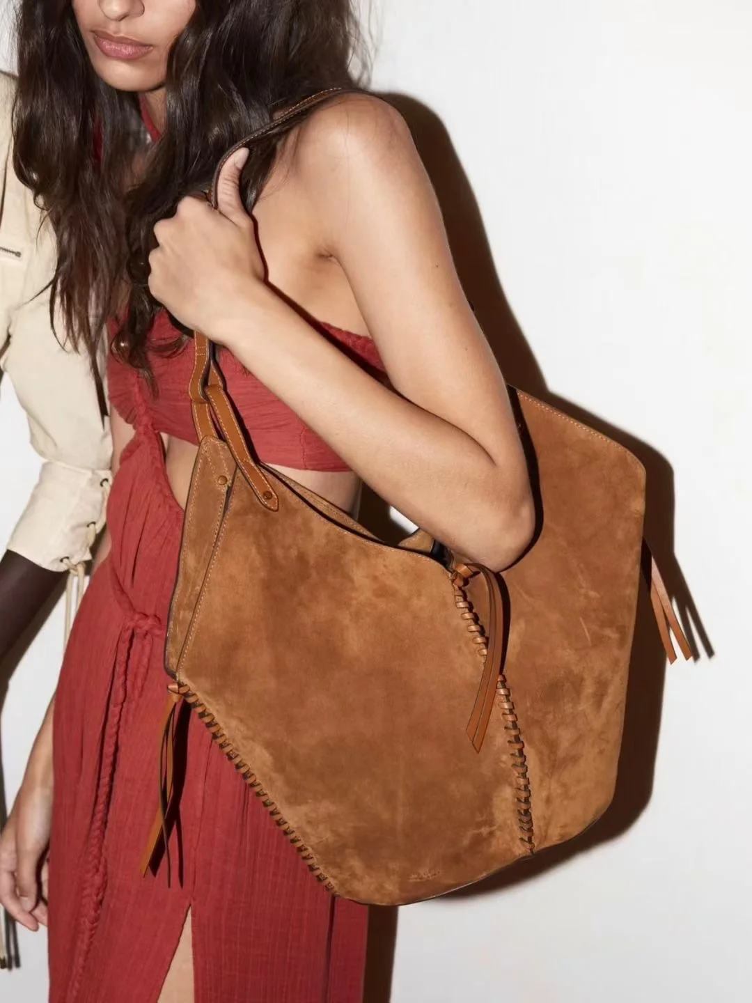 

FIRMRANCH 2025 Winter Suede Cowhide V-Shaped Opening Fan-shaped Design Commuting Vacation Fashion's Shoulder Tote Crossbody Bag