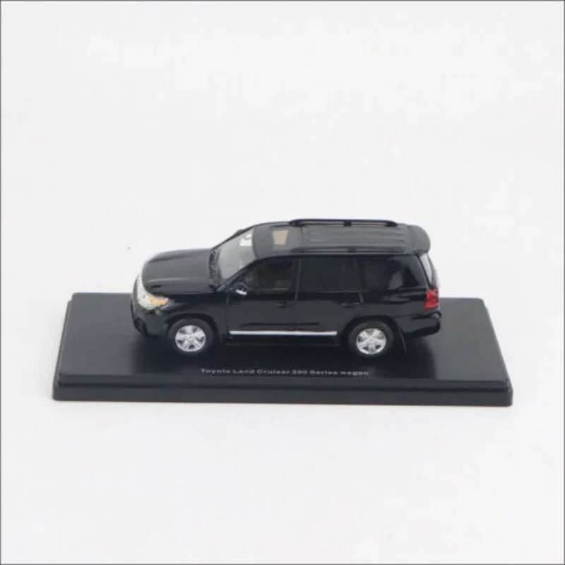 LAND CRUISER 200 SERIES WAGON  1/43 TOYOTA V8  CAR RESIN MODEL FOR DISPLAY