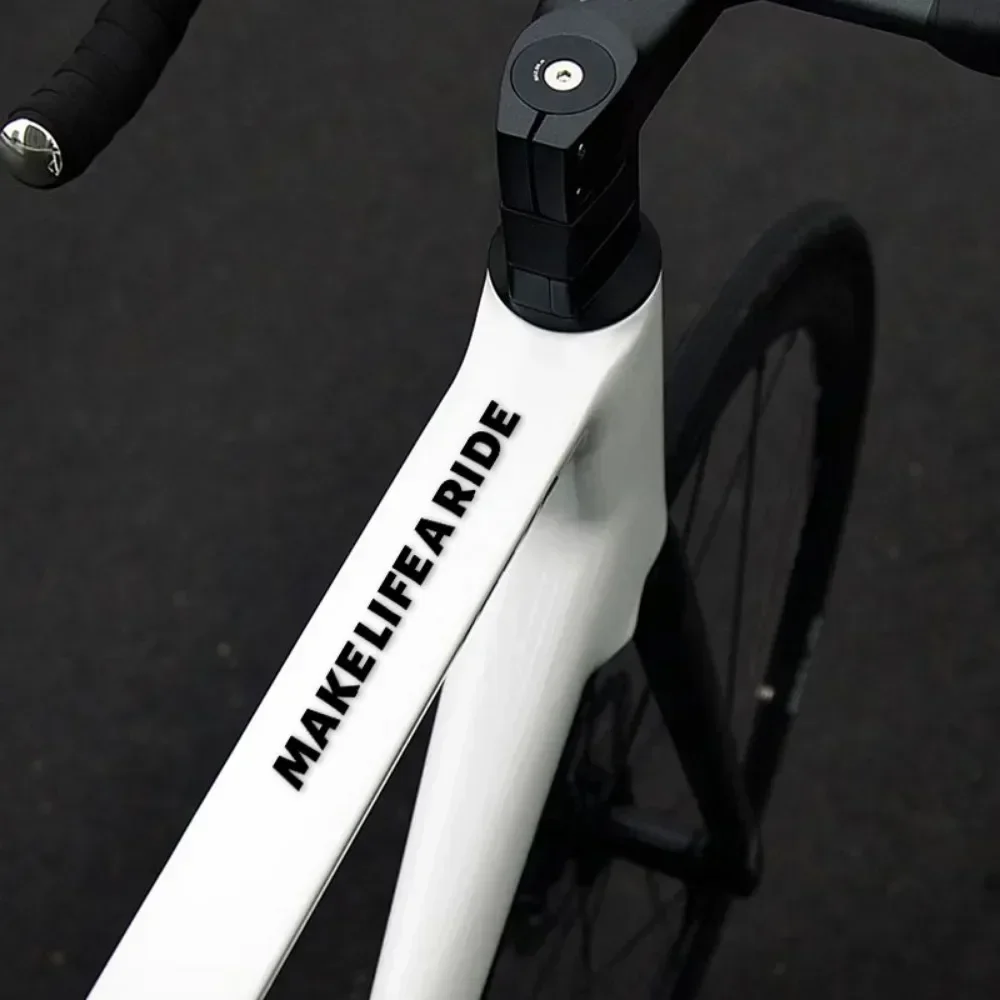 สติกเกอร์โฮโลแกรม 1 ชิ้น ลาย “Make Life A Ride” สำหรับตกแต่งรถยนต์ รถจักรยานยนต์ ตกแต่งภายนอกและเพิ่มความโดดเด่นด้วยสไตล์การขับขี่
