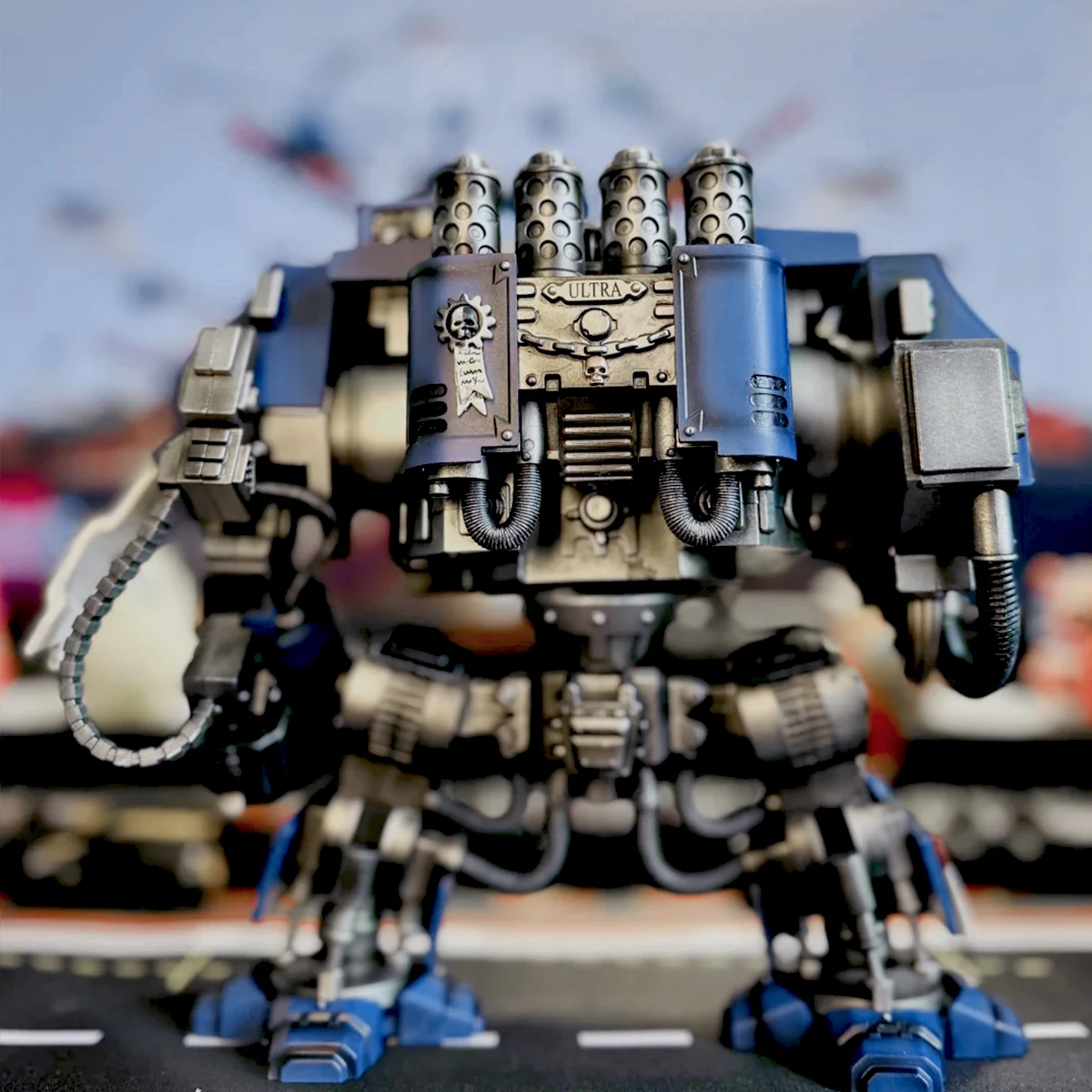 JOYTOY ウォーハンマー40K アクションフィギュア 1/18 スペースマリーン ウルトラマリーン ヴェネラブル・ドレッドノート フィギュア 可動関節モデル おもちゃ