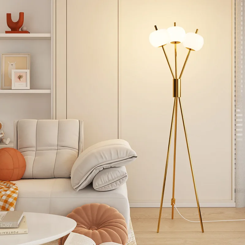 Cream wind floor lamp living room sofa next to the ornament artistic feeling bedroom bedside atmosphere table lamp