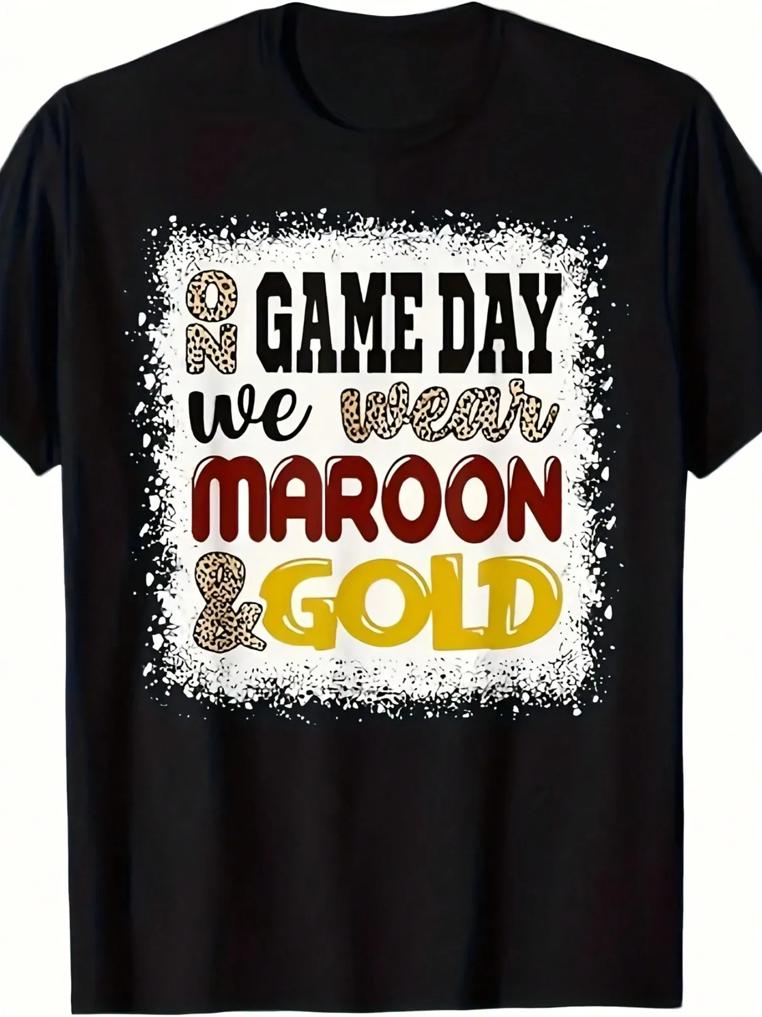 

On Gameday Football We Wear Maroon And Gold Game Day T-Shirt 220g