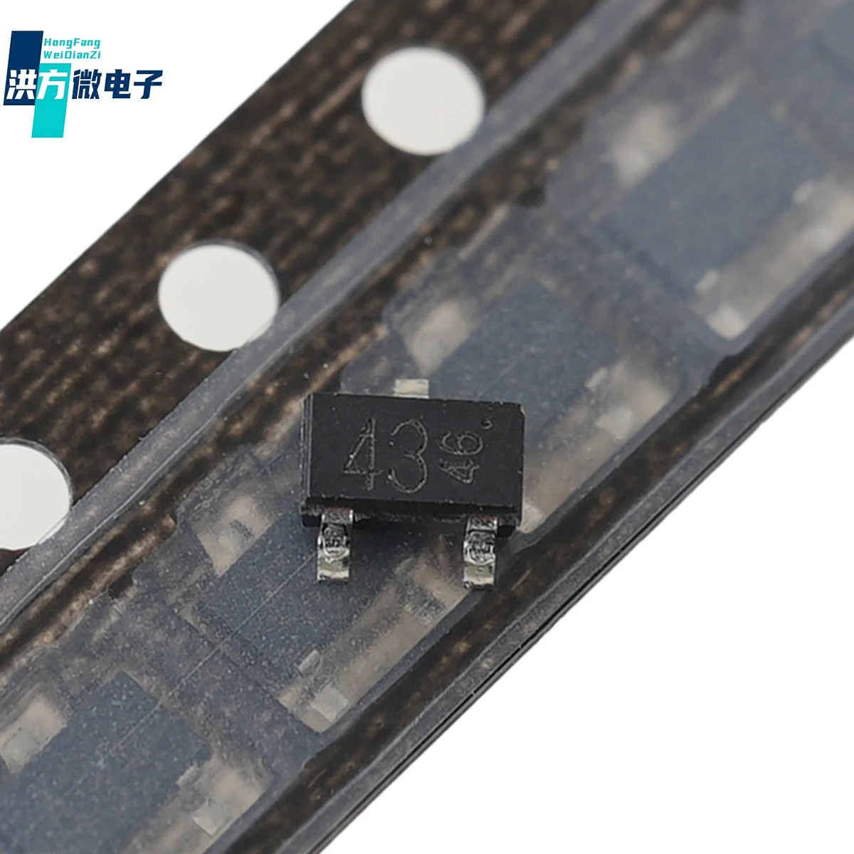 100-200PCS, digital transistor 200mW, 50V, 100mA, 1 NPN pre biased TO-236-3 (SOT-23-3): DTC143XKAT146, Marking: 43