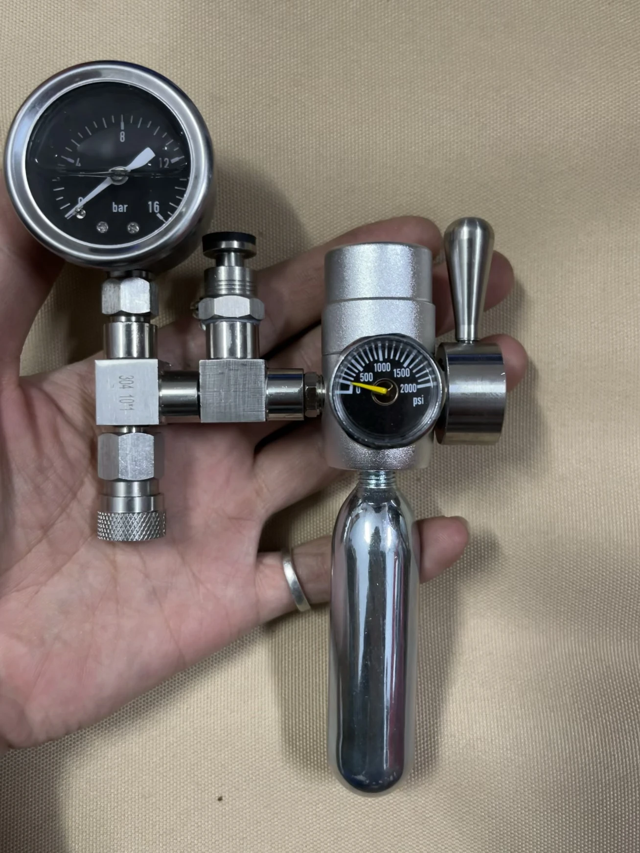 Pneumatic Constant Pressure Valve with Gauge Stainless Steel Pressure Relief Valve