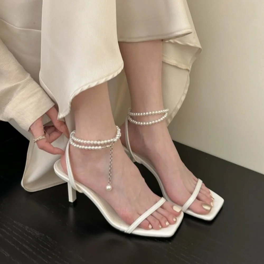 Low Heel Sandals Woman Leather Suit Female Beige Shoes Summer High Heels Low-heeled Fashion Comfort Girls High-heeled Sandals