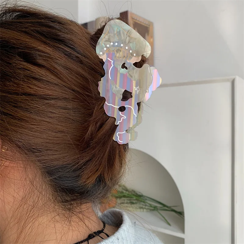 

Oversize Cartoon Ocean Series Jellyfish Fixed No Slip Ponytail Hair Clip Claw For Women New Shark Crab Hairpin Hair Accessories