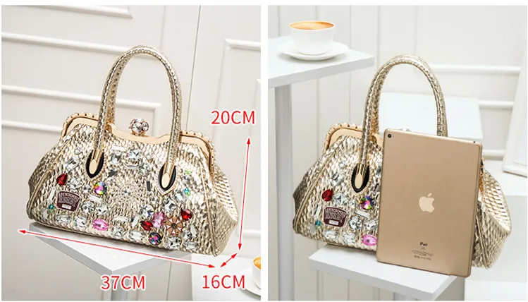 2023 new Women color diamond bag with diamond clip with drill handbags rhinestone female evening bag oblique shoulder bags lock