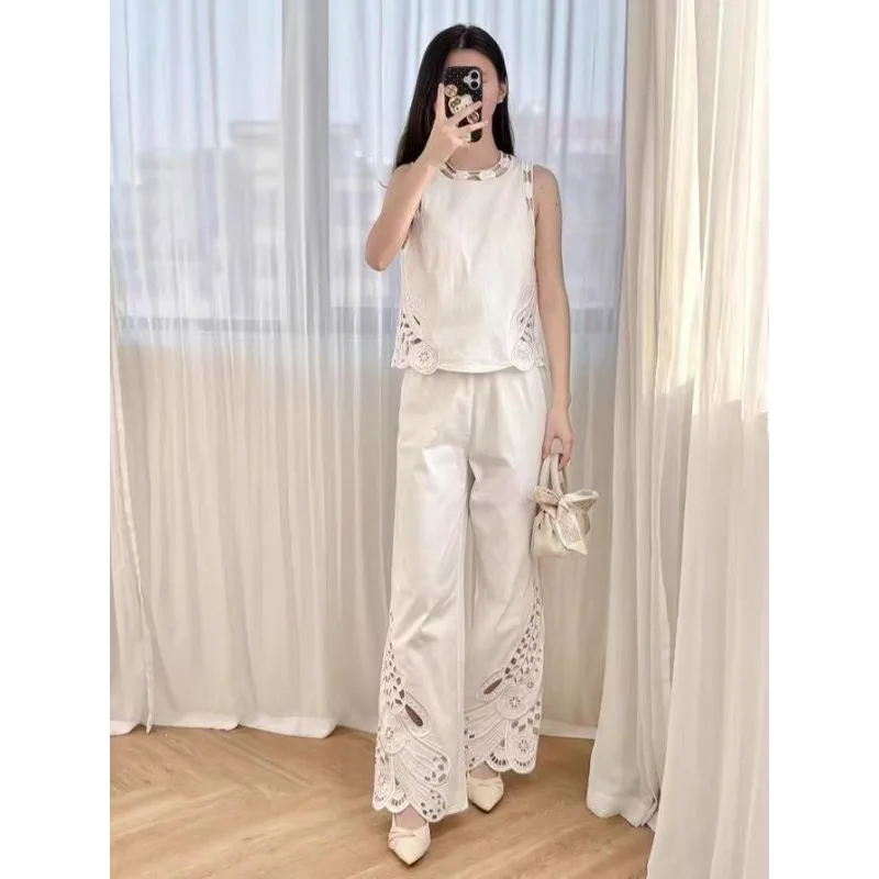 2026 Summer with A Whole Set of Temperament Light Luxury High Sense Beautiful Small Fragrant Style White Top Pants Suit Women