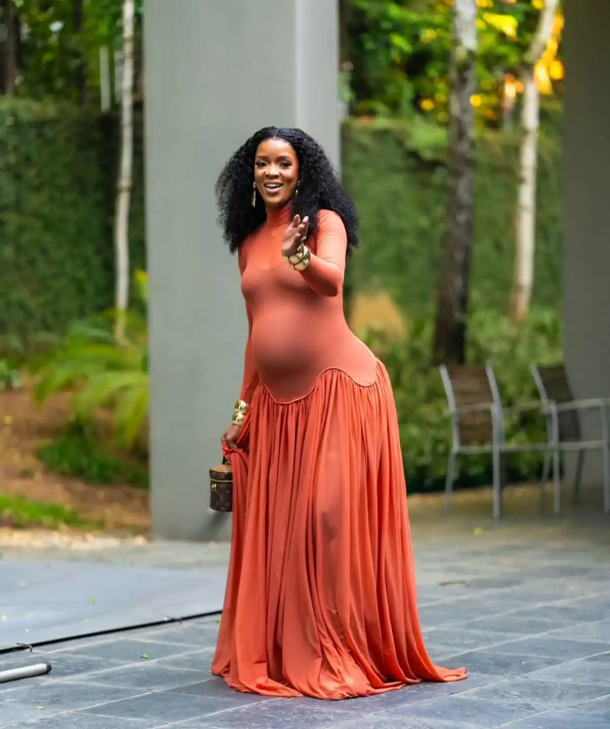 Orange‑Red Maternity Evening Gown with Sheer Mesh Overlay, Wave Waist & Flowing Chiffon Pleated Skirt – Summer Party Dress 2026