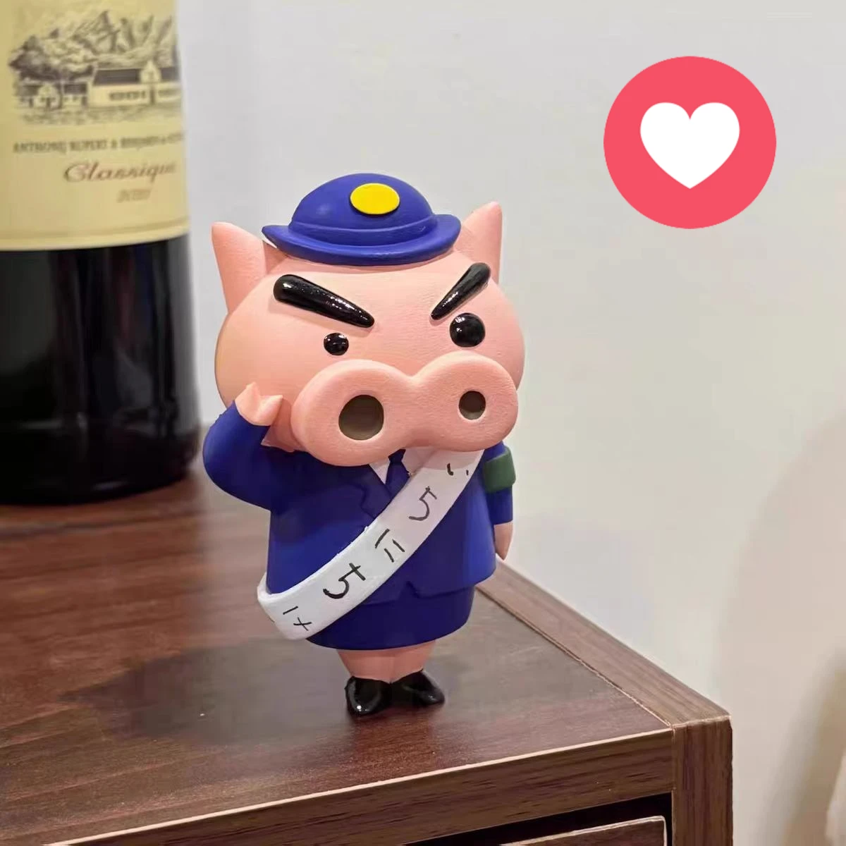 

2025 Must-Have Crayon Shin-chan Buriburizaemon Cop Resin Figure - Anime Fan Gift for Christmas Halloween Thanksgiving