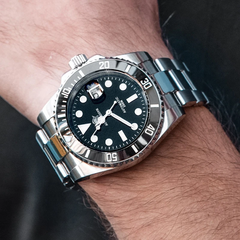 ADDIESDIVE Orologi da polso meccanici automatici luminosi Calendario in acciaio di lusso Orologi analogici blu da uomo 200 m Orologio subacqueo impermeabile