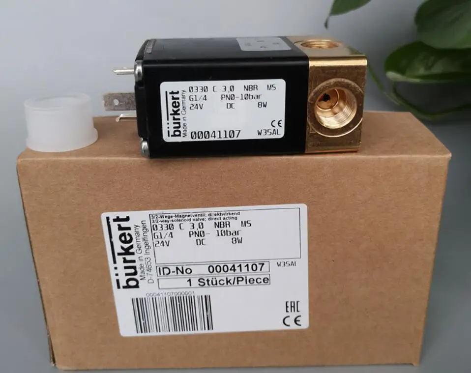 

0330C 3.0 NBR M5 Burkert switching valve 0330C 3.0 NBR M5 G1/4 PN0-10bar 24VDC 00041107