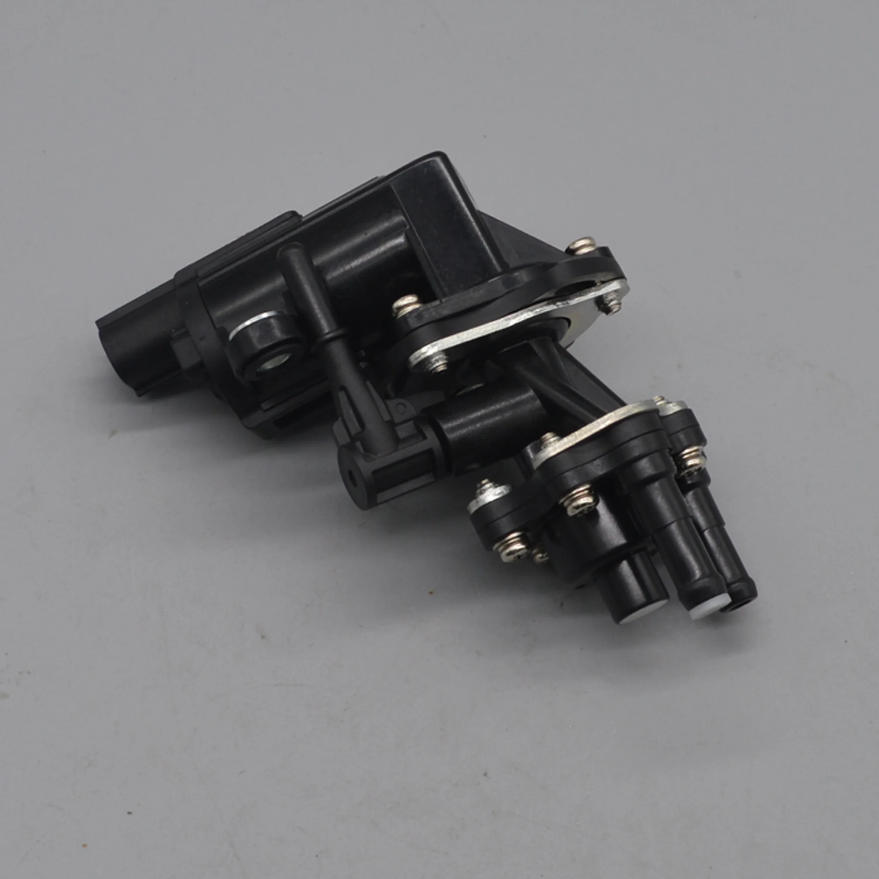 

125cc motorcycle engine fuel pump for qingqi suzuki QS125-5A QS125-6 gasoline oil pump