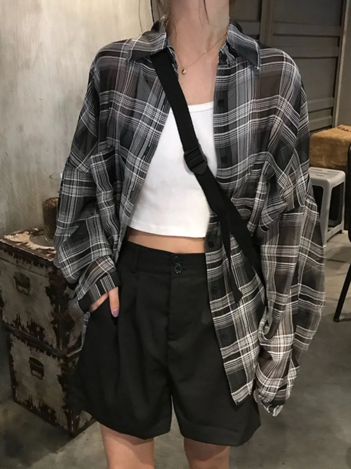 

Женское длинное пальто в клетку в стиле ретро, весна-осень, свободное универсальное солнцезащитное пальто больших размеров средней длины