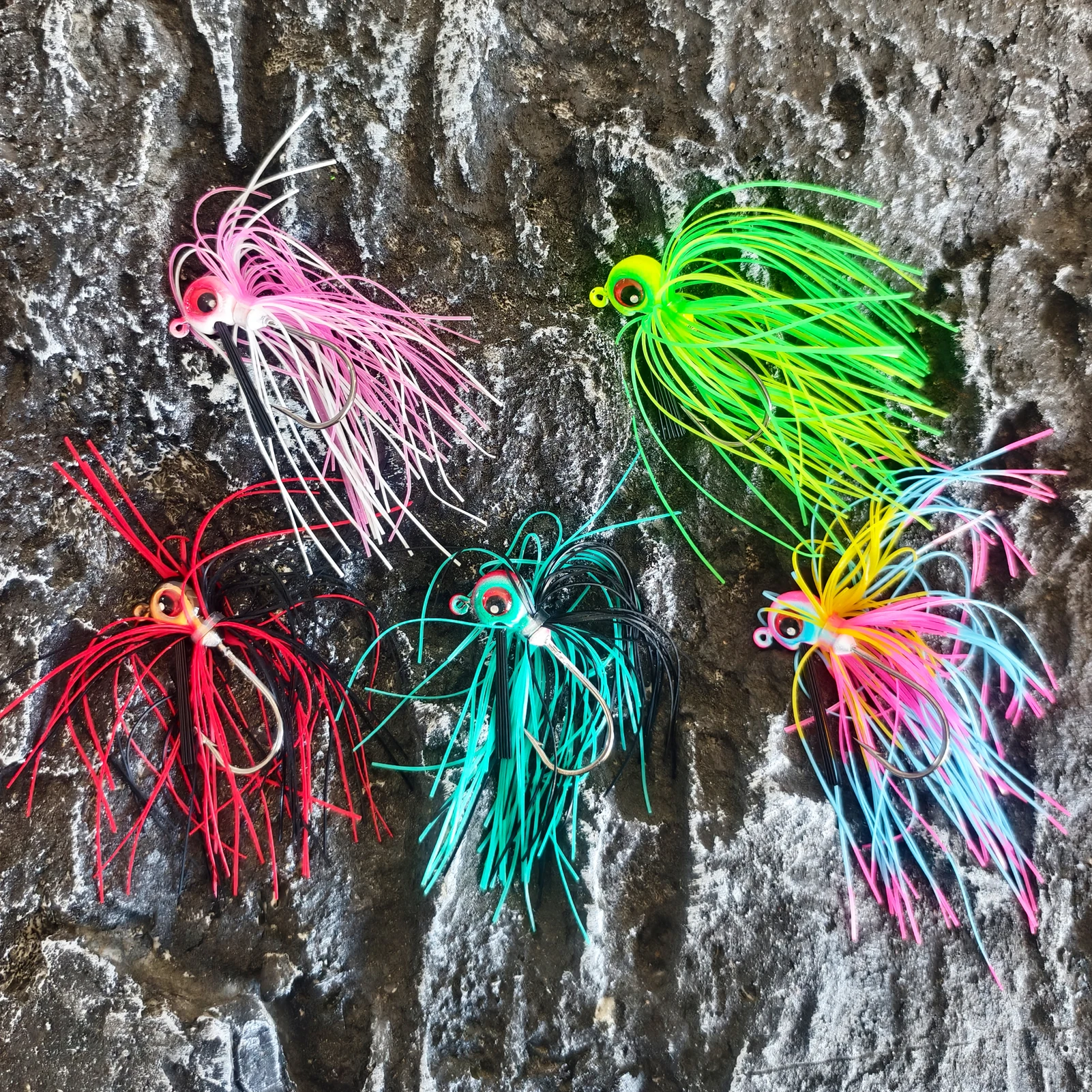 Zestaw przynęt wędkarskich FREE FISHER Buzzbaits, metalowe błystki z łopatkami, przynęty jigowe z gumowymi spódniczkami, hałasujące spinnerbaity na pstrągi