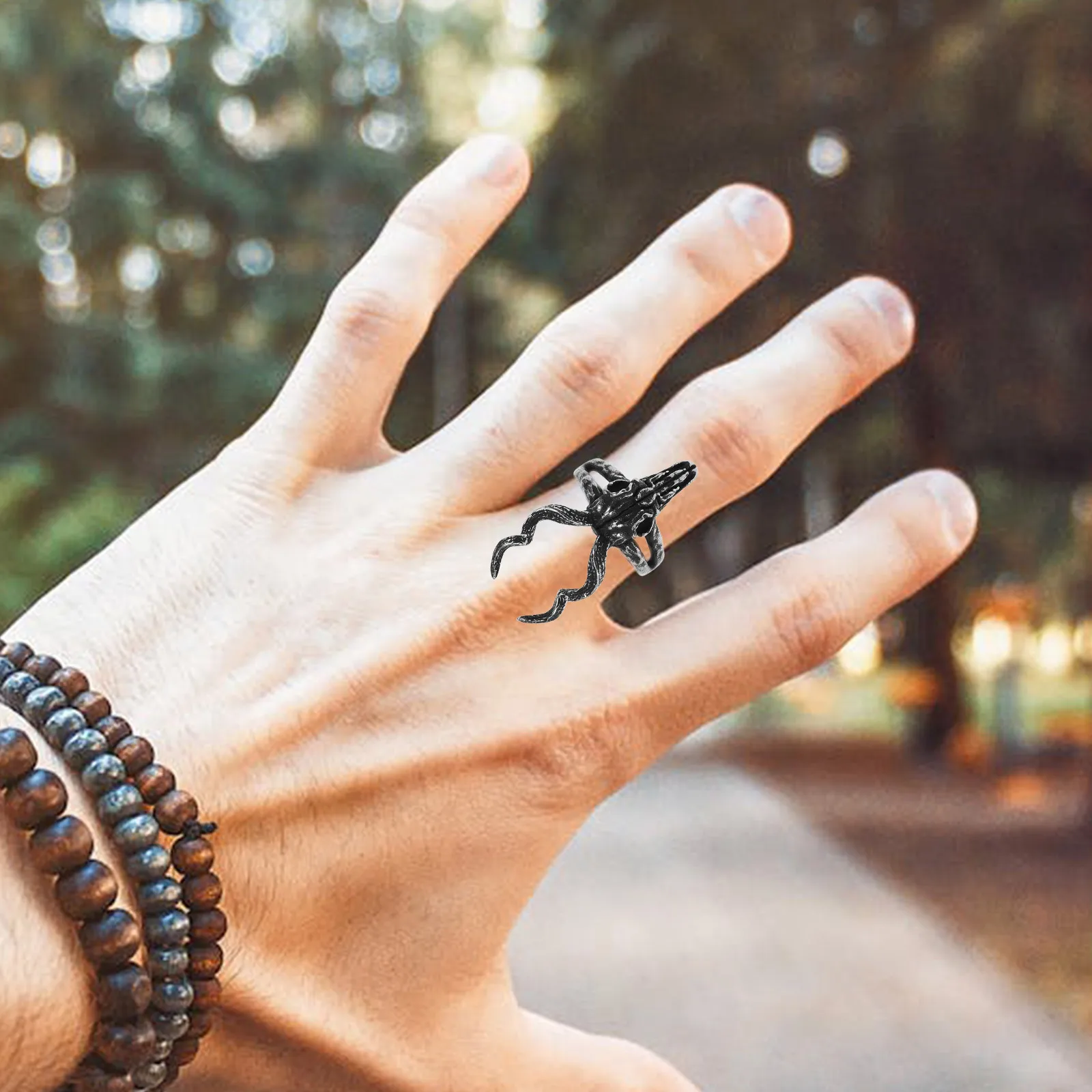 الرجعية الأغنام الجمجمة الدائري رجل ديكور الرجال المجوهرات الرجال خواتم الإبهام التيتانيوم الصلب فنجر الذكور امرأة خمر اليد