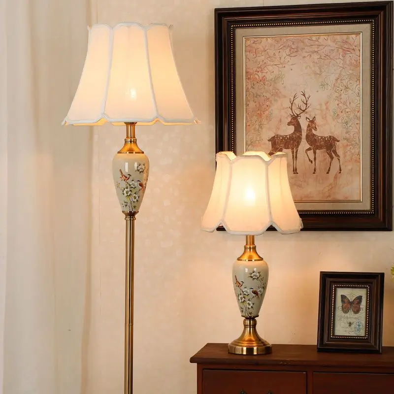 European Retro Flower and Bird Lighting Sofas Living Rooms Home Decor Floor Decorations Room