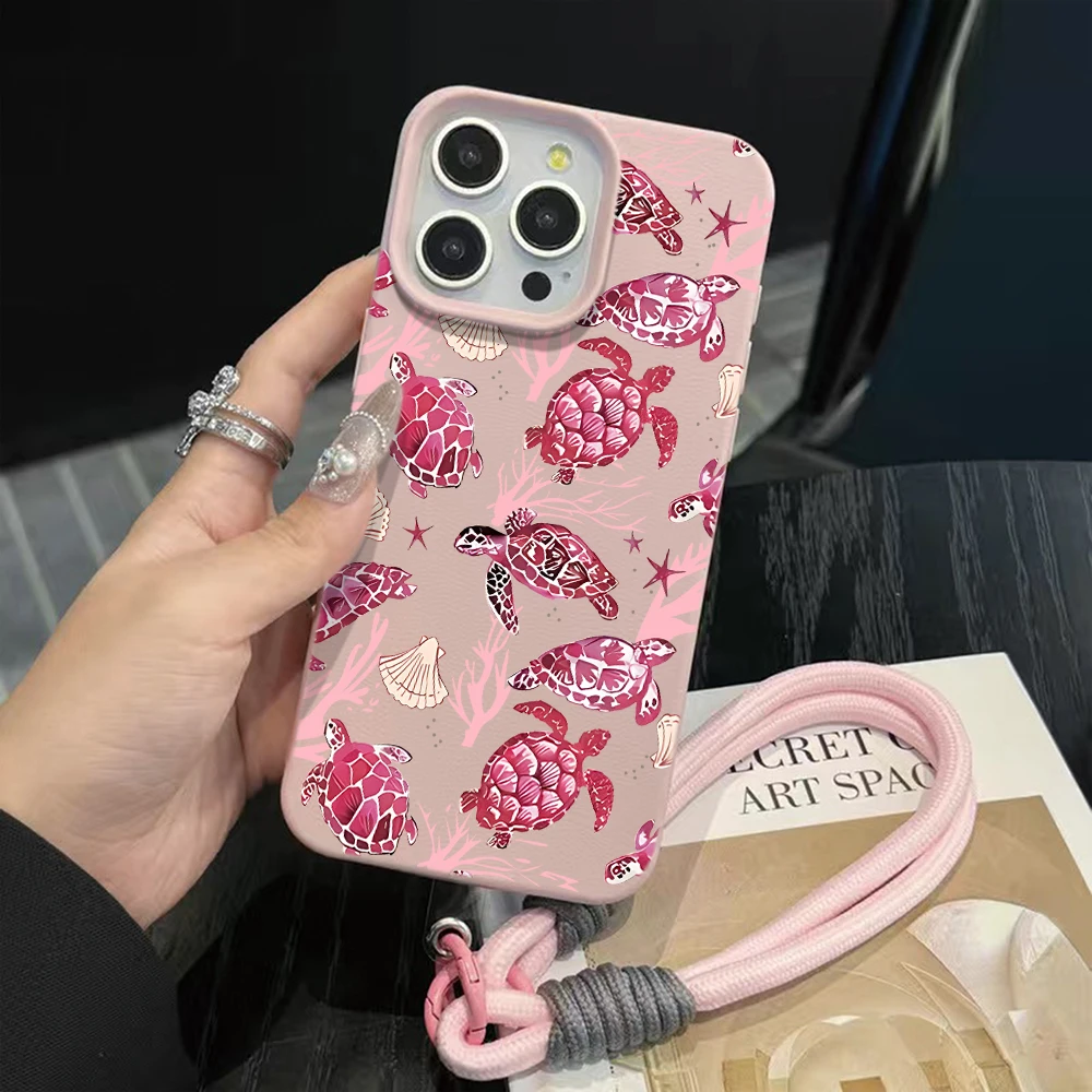 Niedliche Handgelenkschlaufen-Hülle für iPhone 13 14 16 Pro Max Hüllen iPhone 11 12 17 ProMax 13 15 Plus XR Sea ​ ​ Turtle INS mit Lanyard-Hülle – Detail 6