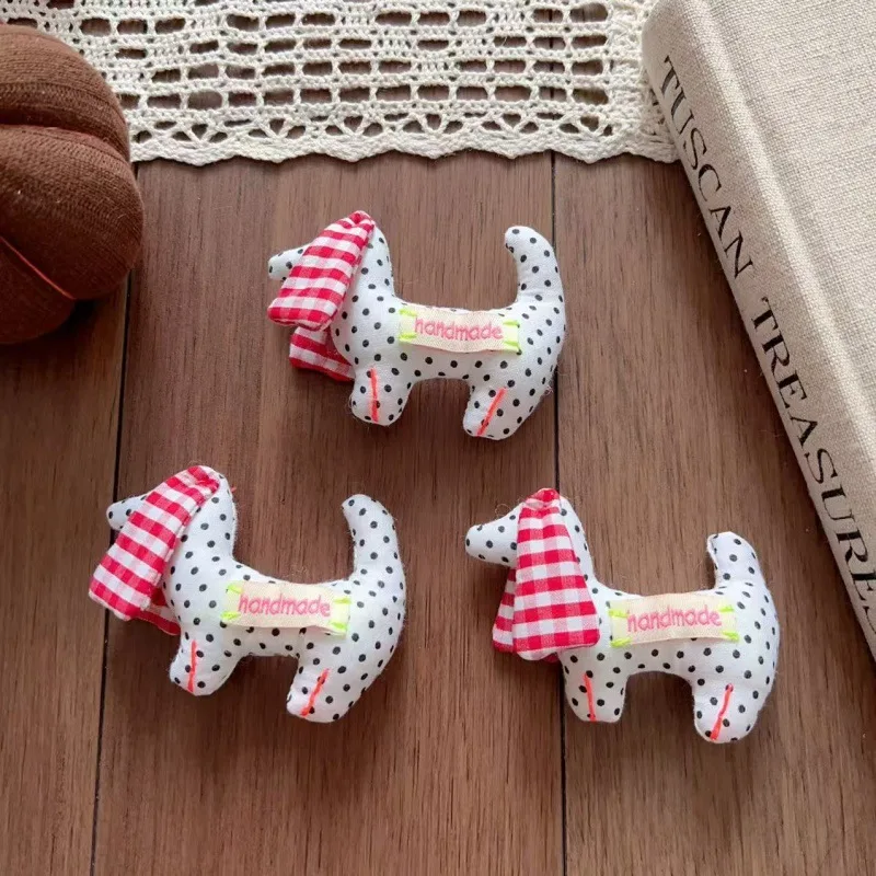 

Premium Stuffed Plaid Fabric Cartoon Puppy Dog Brooch Pin Handmade DIY for Headwear Clothing Trim