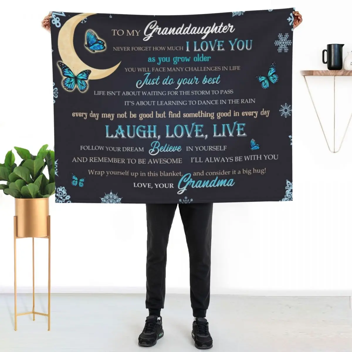Grandma To Granddaughter Never Forget How Much I Love You Throw Blanket Hair Beautifuls Single Heavy Large Soft Big Blankets