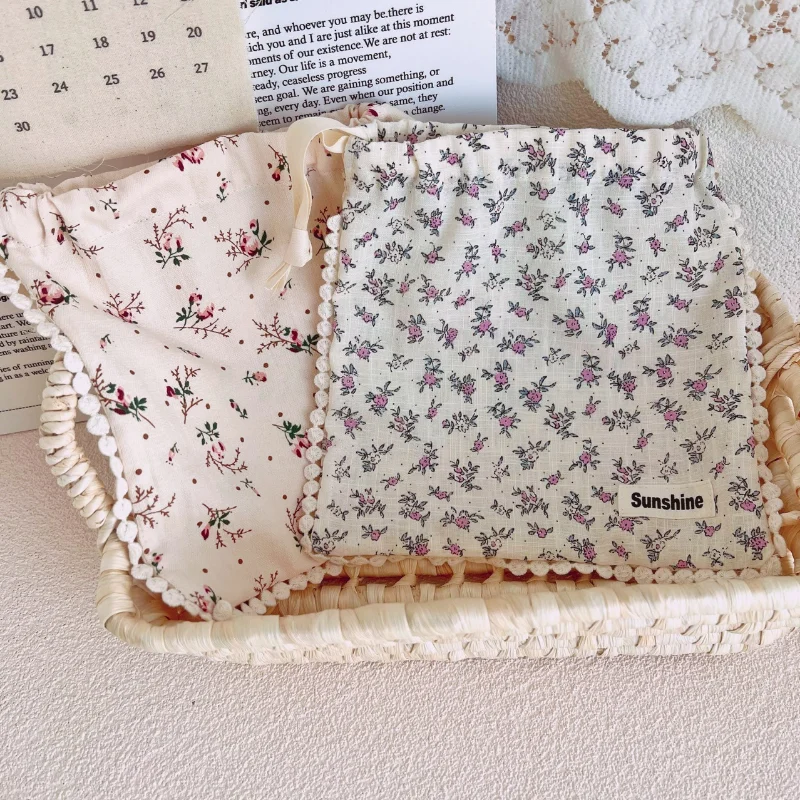 INS Garden Style Floral Cotton Bundle Pocket Organizer Bag Home Organizer Dust Bag Travel Classification Portable Organizer Bag