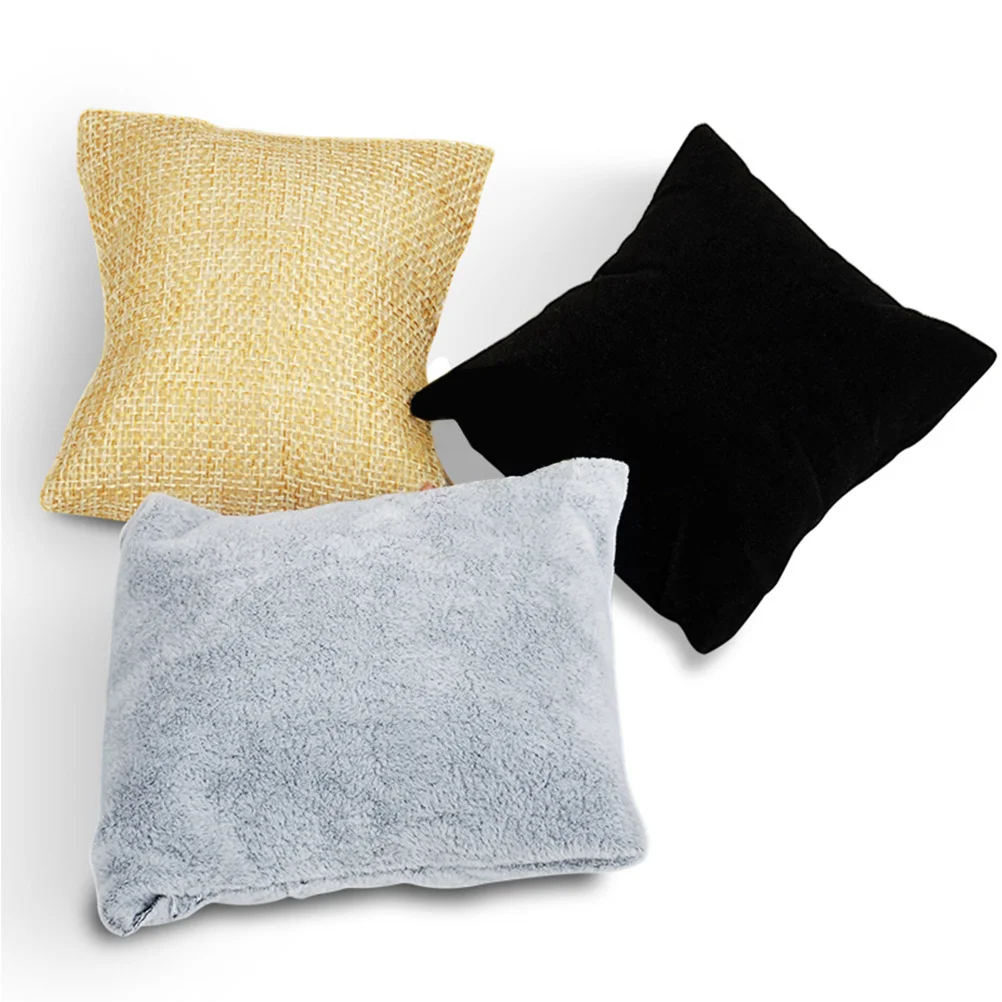 

Подставка для браслетов, 6 шт., прочная и устойчивая конструкция, мягкая на ощупь, идеально подходит для хранения и демонстрации ювелирных изделий.