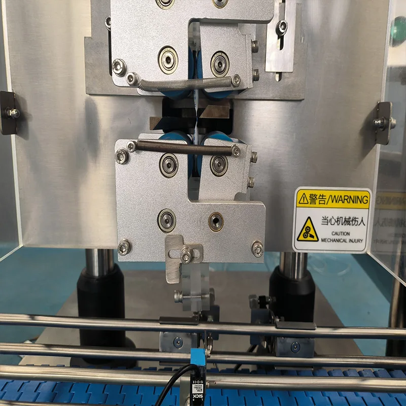 Food grade moisture-proof packaging equipment quantitative delivery automatic desiccant packing machine
