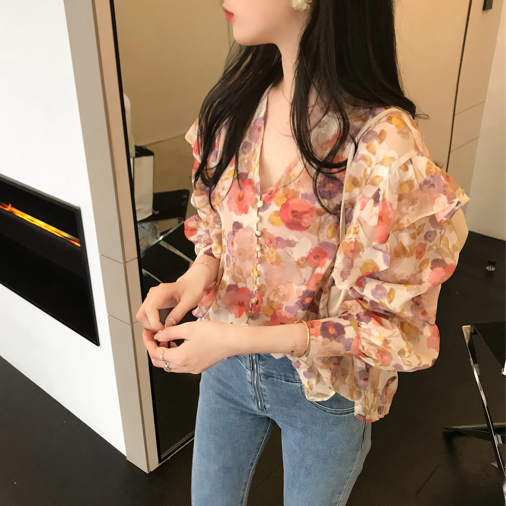 

Thin Floral Lace-d Long Sve irt Polyester V-Ne Button-Up Commute Sle Regular Fit Straight Tube Autumn New Arrival