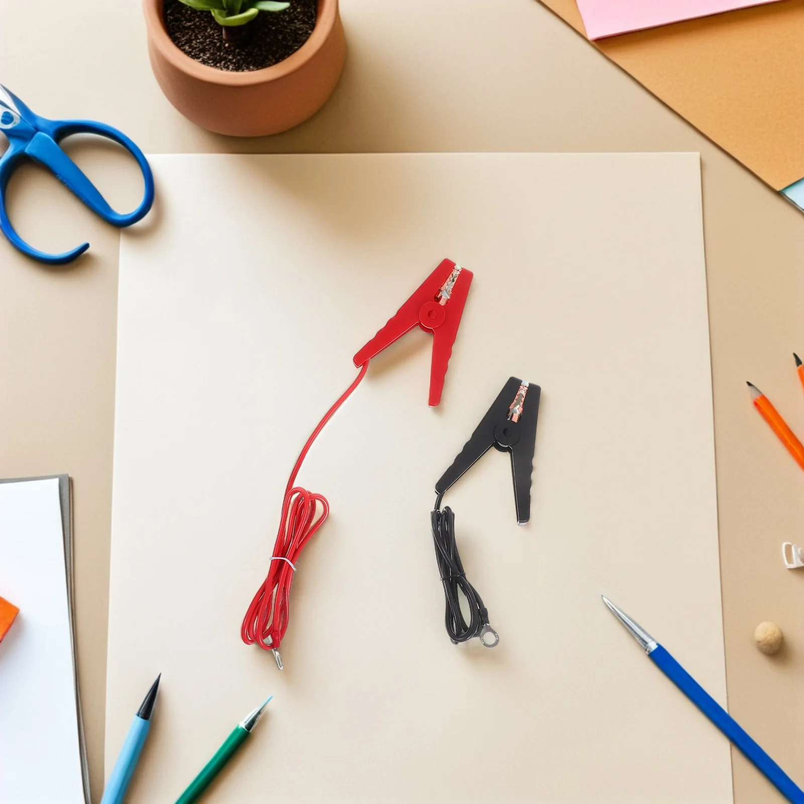 

2Pcs Solar Powered Fence Jump Connectors for Farm Fencing System - Easy Install Cable for Secure Animal Containment in Yards and