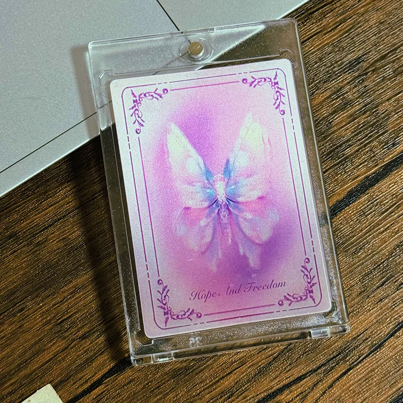 Break the cocoon into a butterfly  High-value raster cards collectible butterflies flying three-dimensional cards holiday gifts