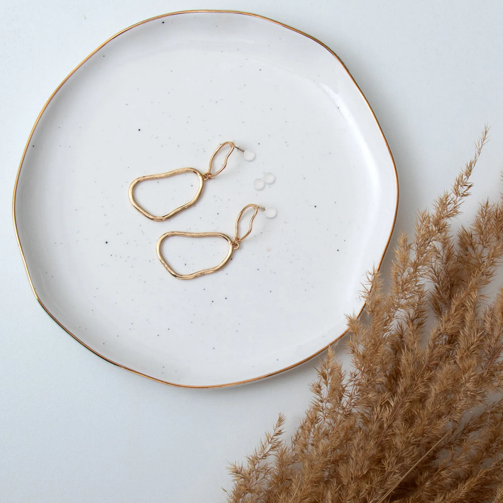 

50pcs Transparent Earring Backs Small Plugs Accessories for Droopy Ears Heavy Studs Secure Replacements Silicon