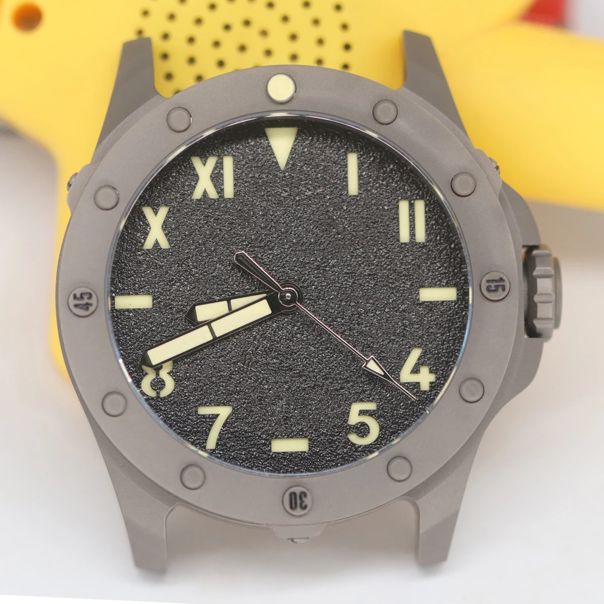 Sapphire glass   meteorite/Embossed  dial Automatic mechanical waterproof dive   bronze /titanium Military watch for men fashion