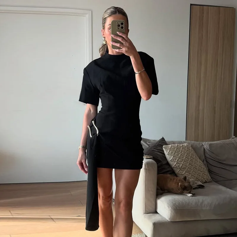 Women's New Fashion Temperament Black Metal Buckle Decoration Round Neck Waist Temperament Commuter Halfsleeved Short Dresses