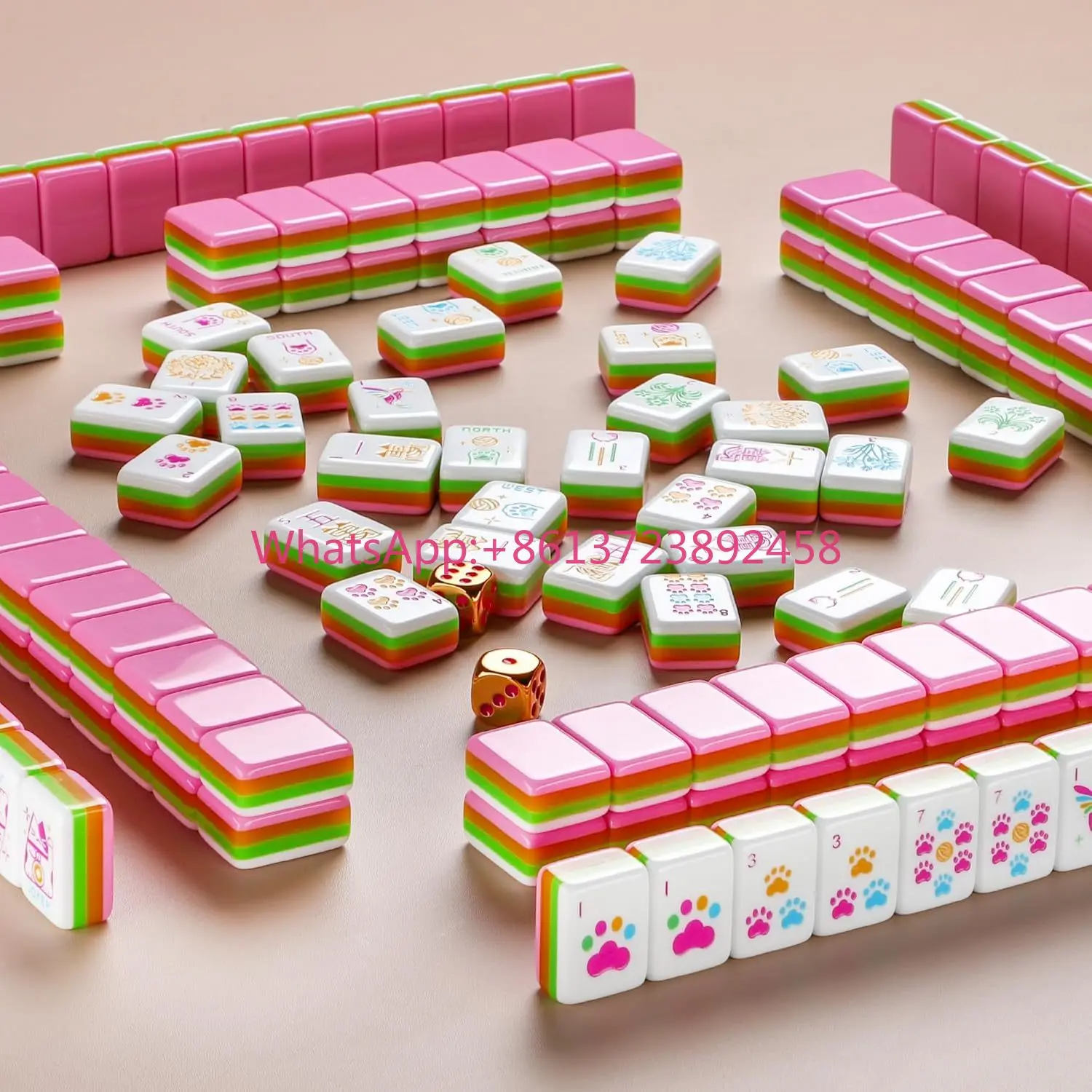 Luxury Modern American 4-Layer 166-Piece Acrylic Carved Transparent Hand-Operated Customizable Mahjong Set for 4 Players
