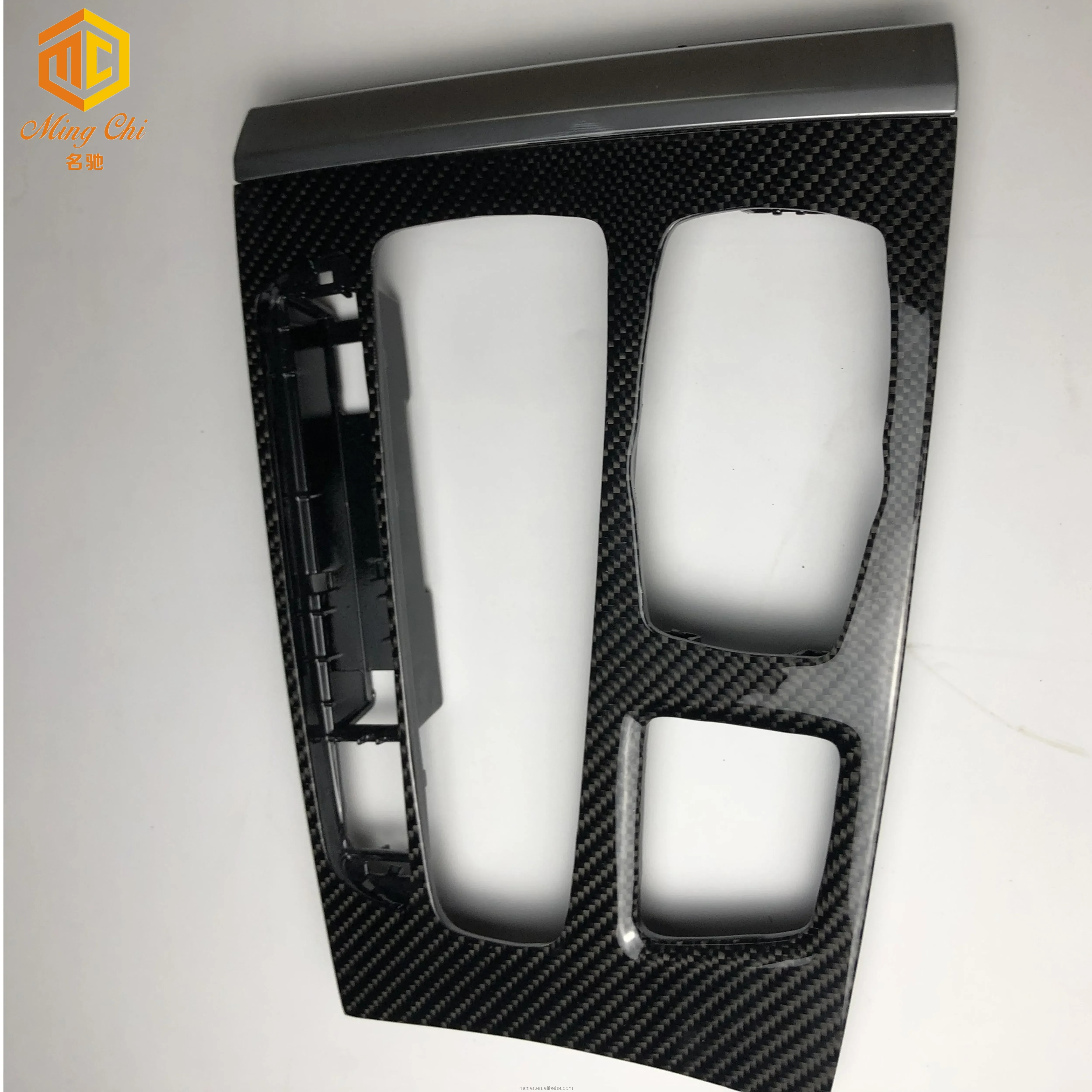 Nuovo pannello centrale in fibra di carbonio coperchio della scatola di immagazzinaggio interna per F15 F16 F85 F86 X5 X6 X5M X6M